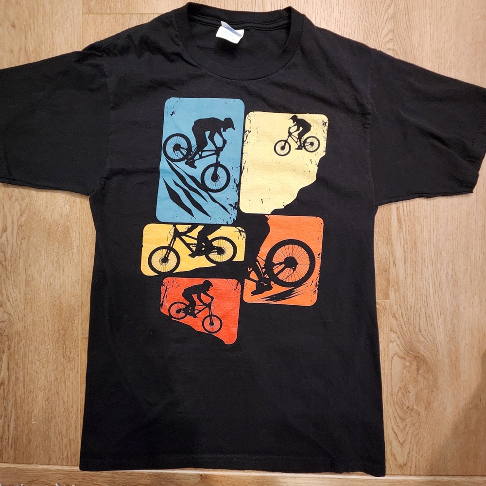Cycling Graphic Black T-Shirt